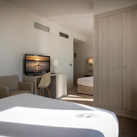 Hotel Marina 3*