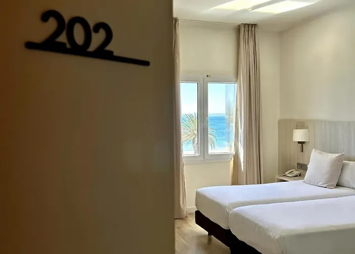 Marina 3*
