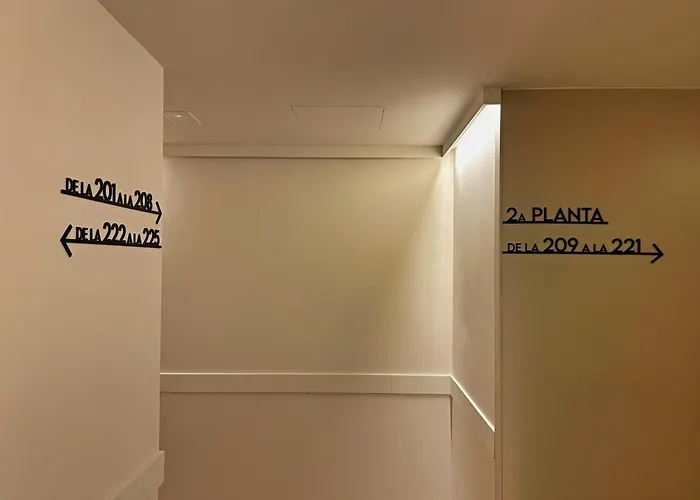 Marina Hotel 3*