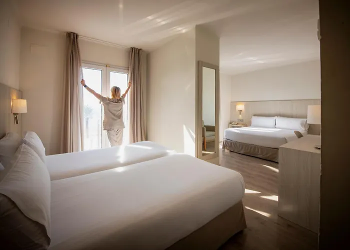 Marina Hotel 3*
