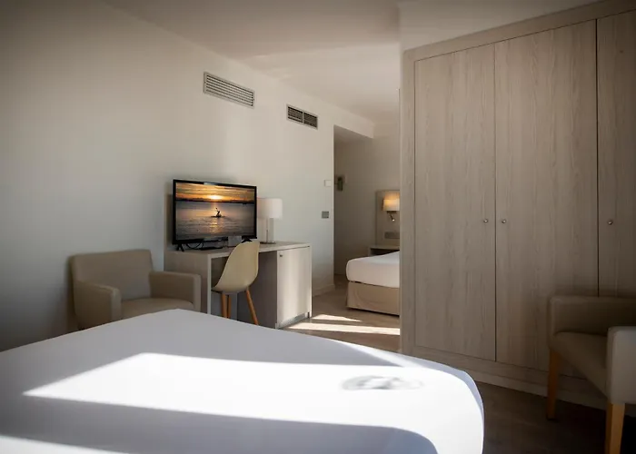 Hotel Marina 3*