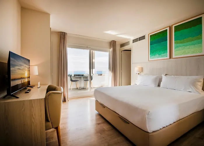 Marina Hotel 3*