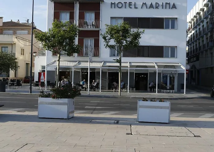 Marina Hotel