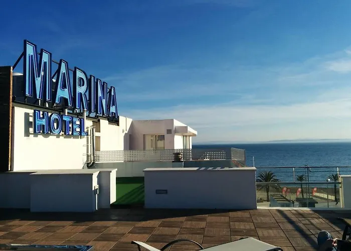 Marina 3* Roses