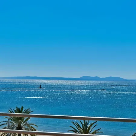 Marina Hotel 3*