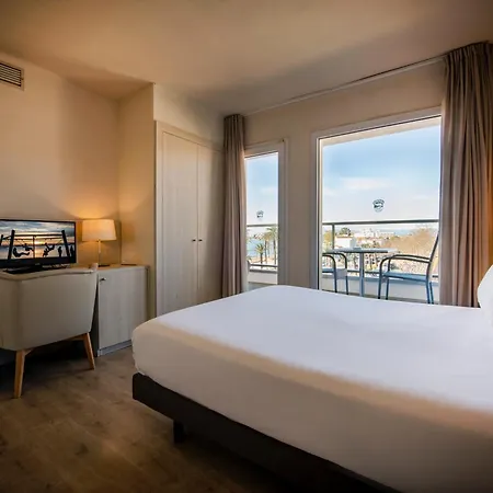 Otel Marina